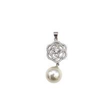 Load image into Gallery viewer, Pearl Pendant with Diamonique
