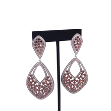 Load image into Gallery viewer, Garnet earrings in sterling silver with Diamonquie
