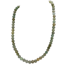 将图片加载到图库查看器，Burmese Jade bead necklace
