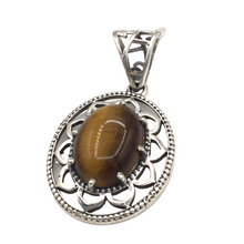 Cargar imagen en el visor de la galería, Yellow Tiger&#39;s eye Pendant in sterling silver
