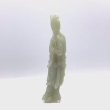 在图库查看器中加载和播放视频，Hetian Jade Quan Yin Sculpture
