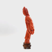 在图库查看器中加载和播放视频，Salmon red coral carving from Qing Dynasty 
