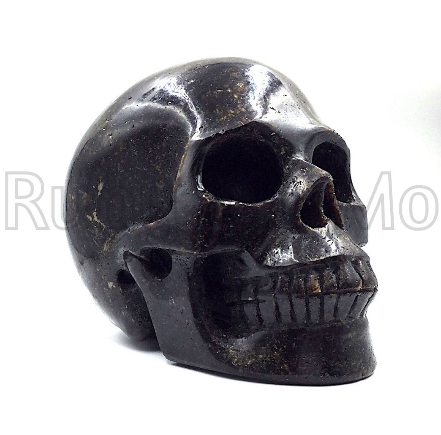 Garnet Skull Head