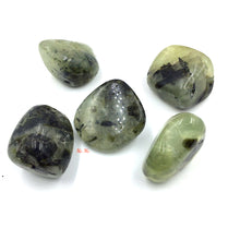 Cargar imagen en el visor de la galería, Prehnite Tumbled
