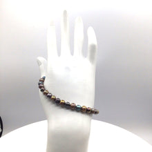 Cargar imagen en el visor de la galería, Freshwater Black Pearl Bracelet
